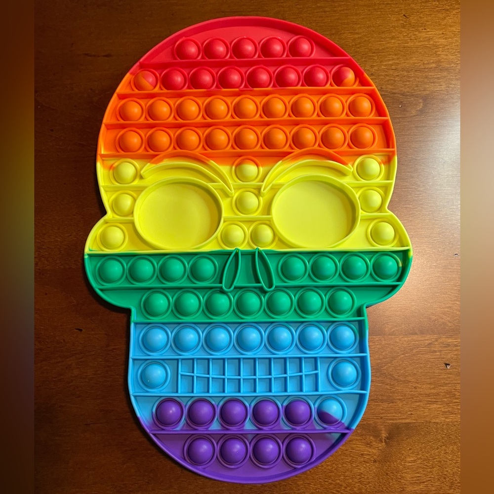 Skull 💀 Large Skull Pop It/Fidget Toy. New